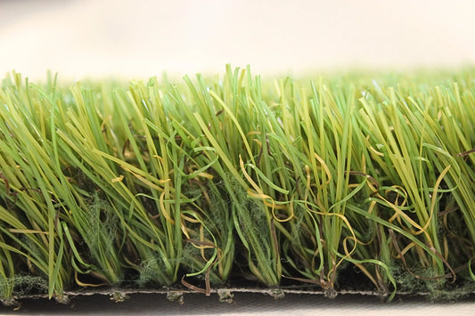🌱 Pasto Artificial: ¿Qué son el Polietileno (PE) y el Polipropileno (PP) y por qué importan?